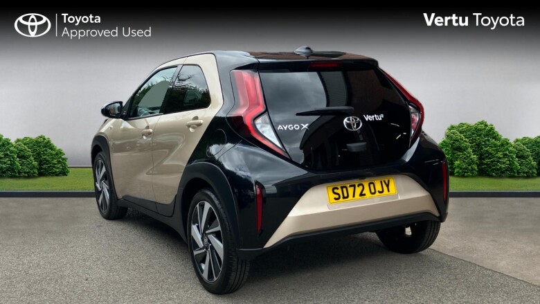 Toyota Aygo X 1.0 VVT-i Edge 5dr Petrol Hatchback